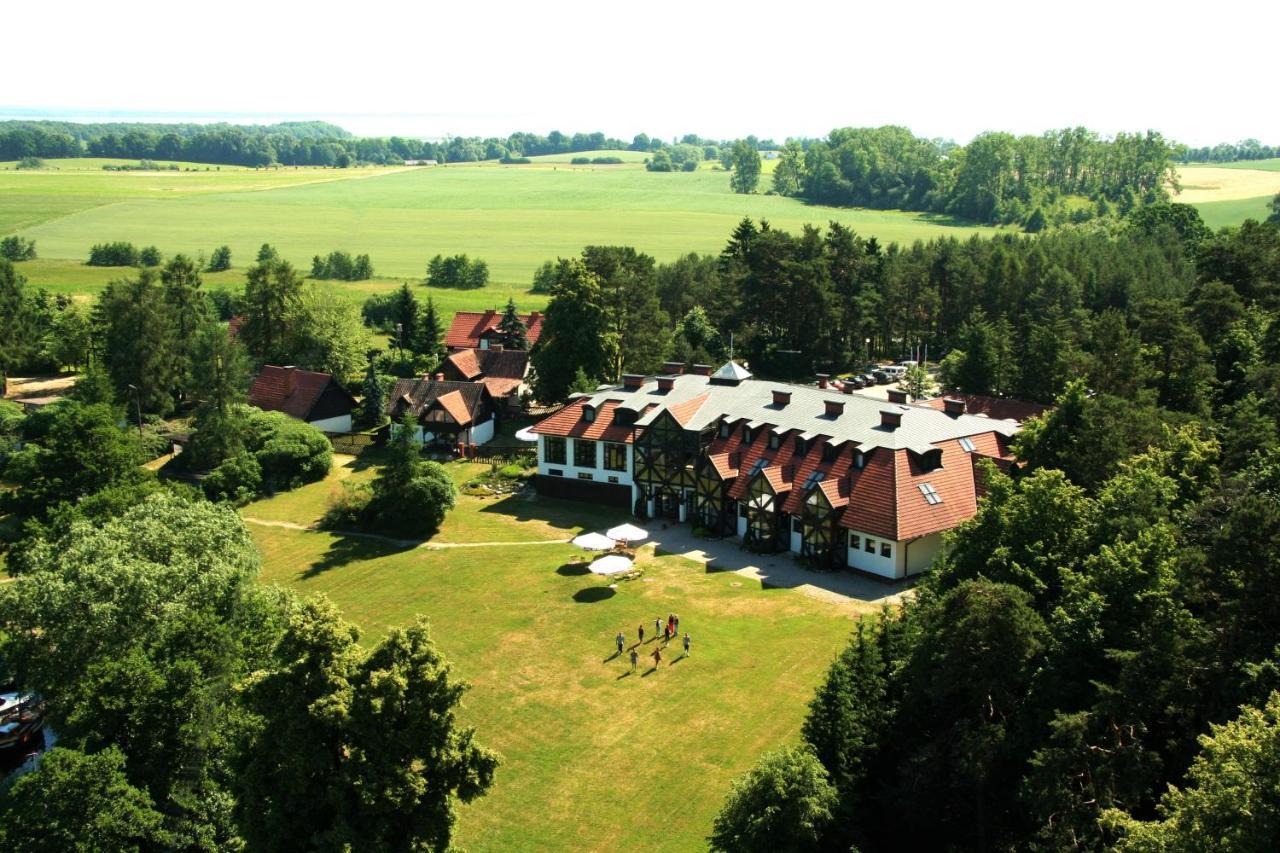 Pan Dom Pracy Tworczej W Wierzbie Wierzba Exteriér fotografie