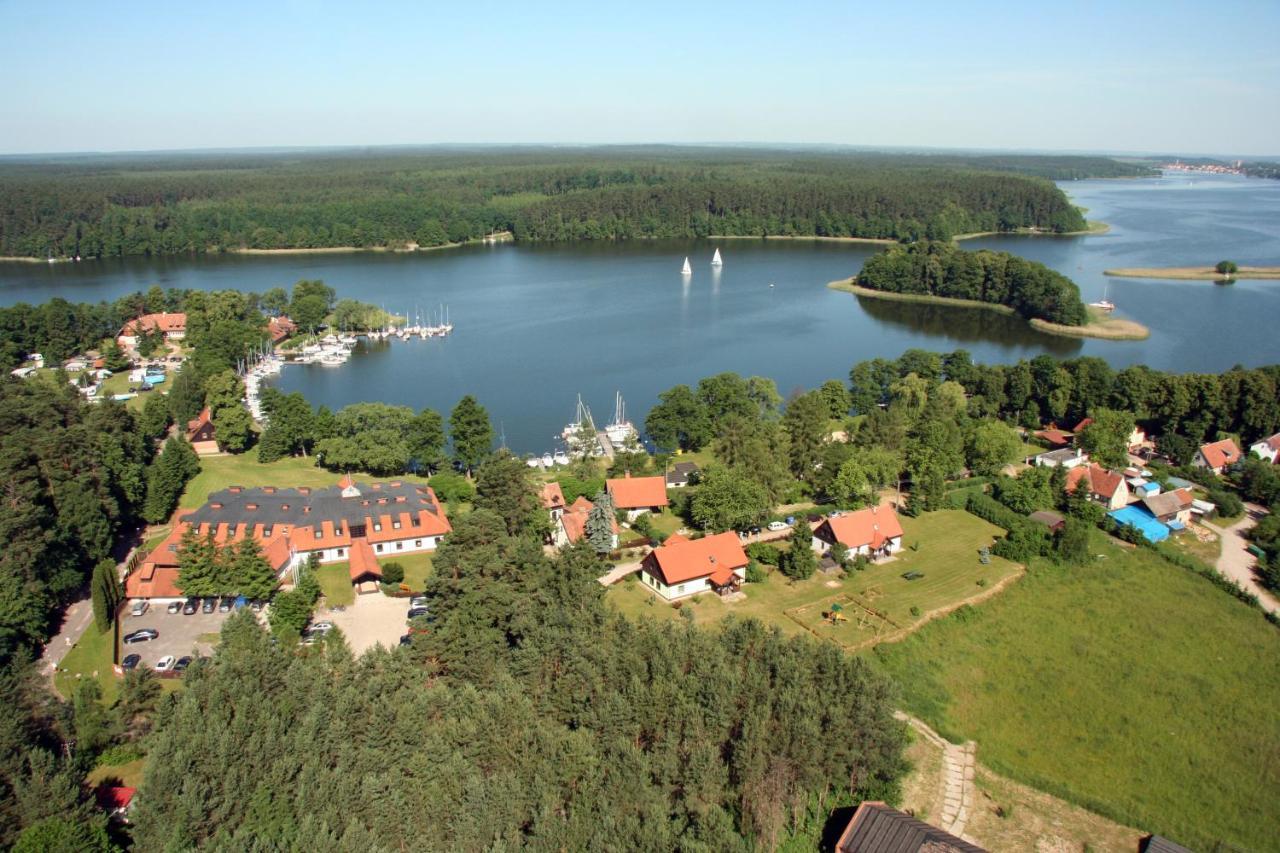 Pan Dom Pracy Tworczej W Wierzbie Wierzba Exteriér fotografie