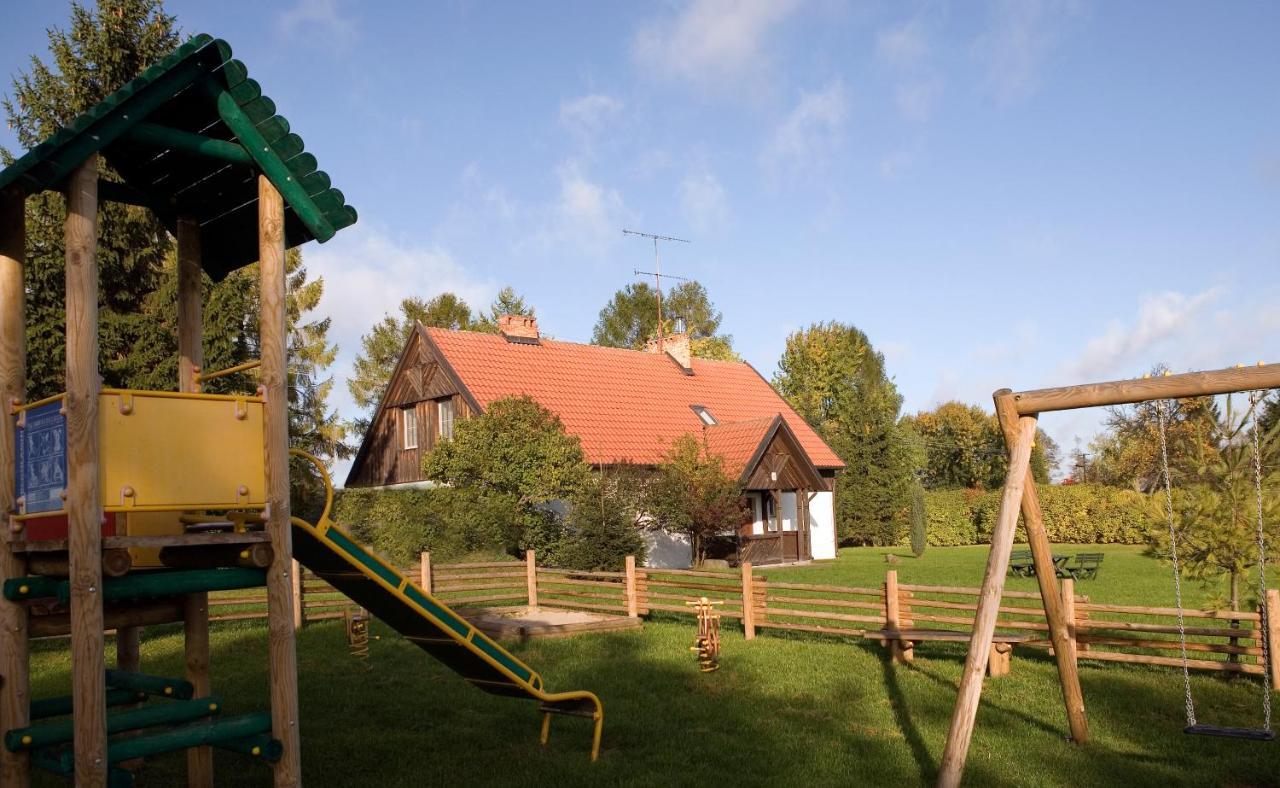 Pan Dom Pracy Tworczej W Wierzbie Wierzba Exteriér fotografie